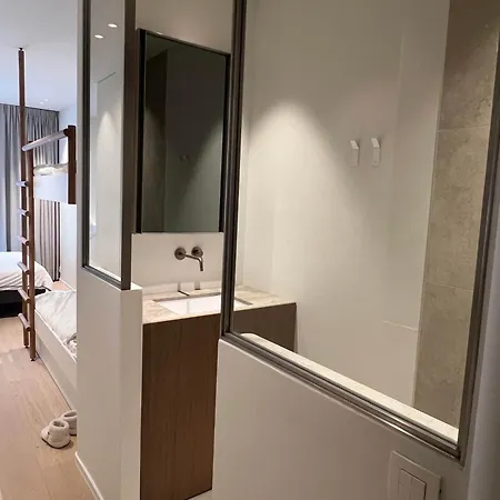 Huswell - Nosso Logies - Chic In Apartment