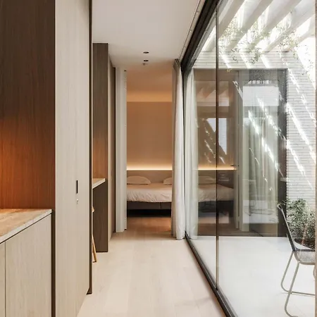 Huswell - Nosso Logies - Chic In